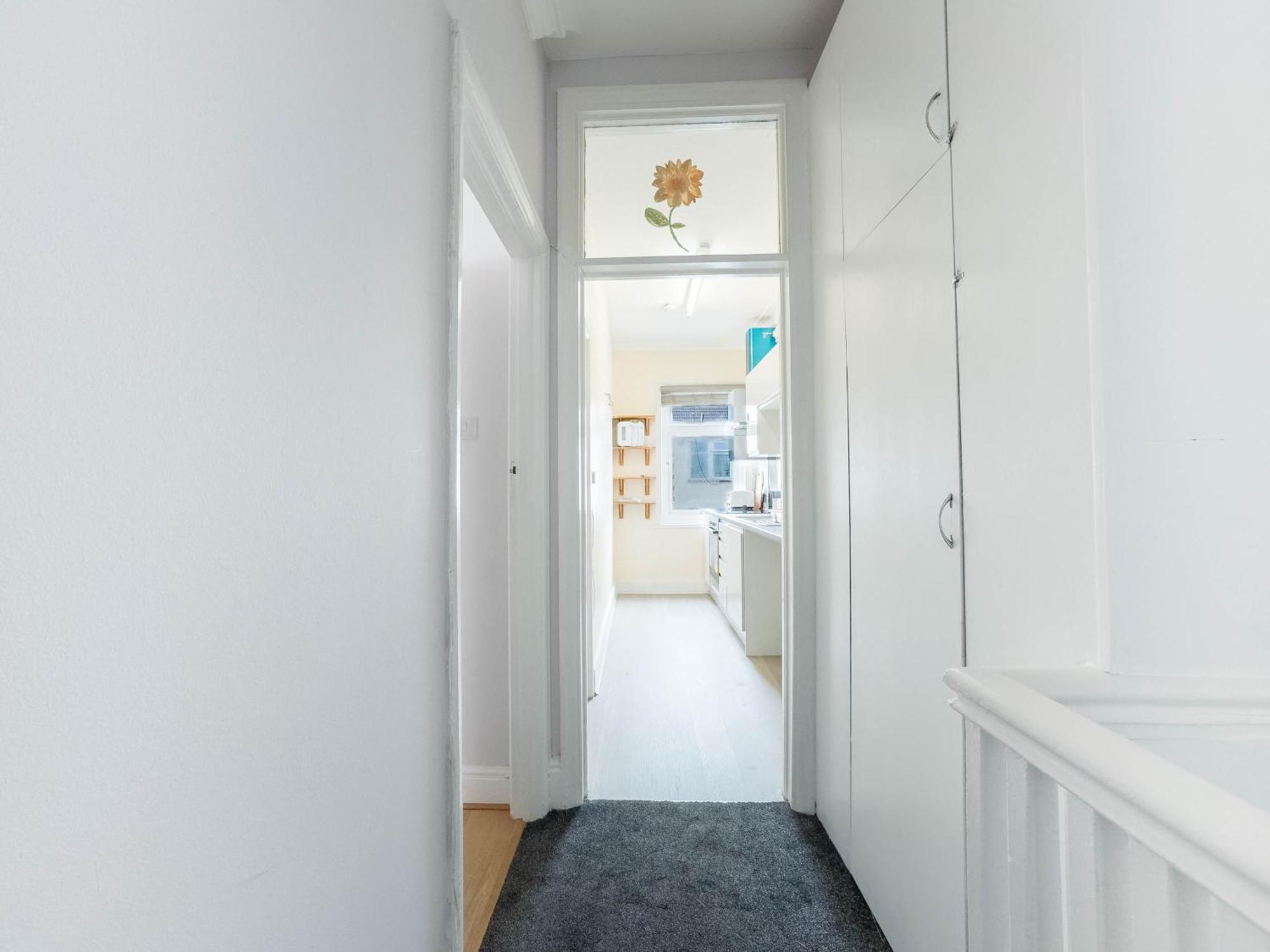 2 Bedroom Apartment Саутенд-он-Си Экстерьер фото
